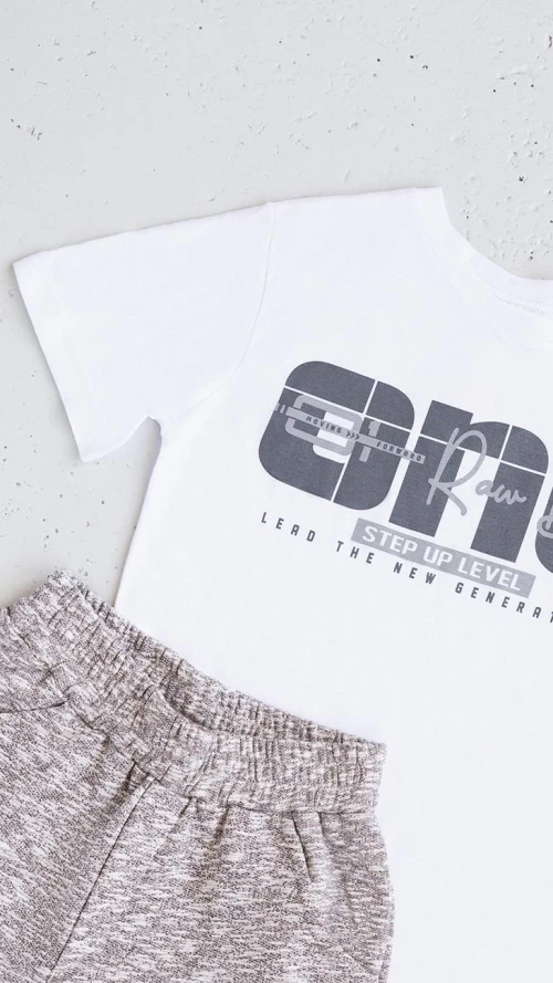 Παιδικό Σετ Αγοριού με Λευκό T-shirt & Μελανζέ Βερμούδα2